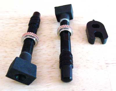 ALLOY VALVES FOR TUBELESS RIM black (image for) ALLOY VALVES FOR TUBELESS RIM black