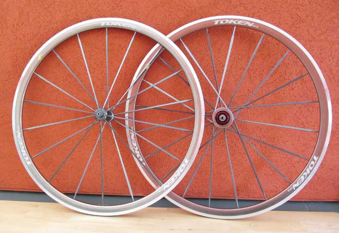 ANODIZED ALLOY CLINCHER WHEELSET grey (image for) ANODIZED ALLOY CLINCHER WHEELSET grey