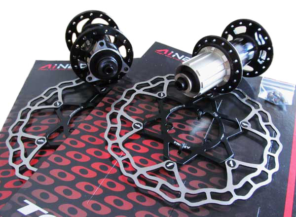 AINEON DUAL SYSTEM HUBSET 32/32 black (image for) AINEON DUAL SYSTEM HUBSET 32/32 black